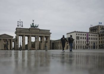 கொரோனா: ஜெர்மனியில் கடும் கட்டுப்பாடுகளுடன் மீண்டும் முழு முடக்கம்!
