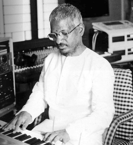 இளையராஜா பாடல்களில் நாம் மயங்கிக் கிடப்பது ஏன்?
