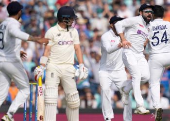 4வது டெஸ்ட்: இந்தியா அபார வெற்றி… 2-1 முன்னிலை!