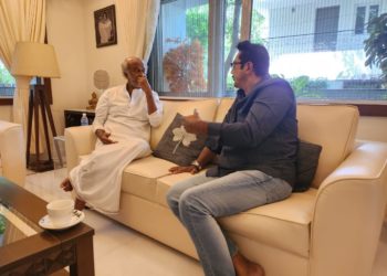 ரஜினியைச் சந்தித்த சரத்குமார்!